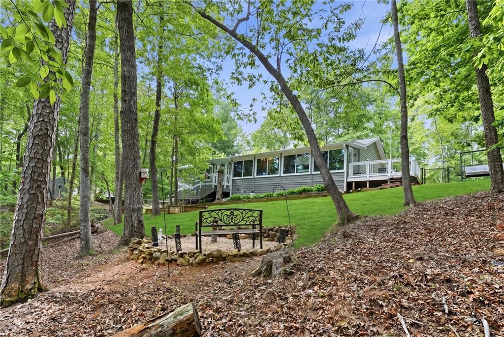 62 Elm Ter., Ellijay, GA 30540