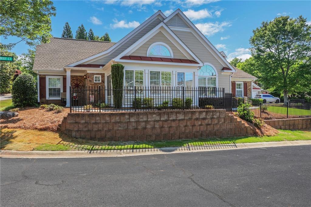 6105 Malloway Ct., Cumming, GA 30041