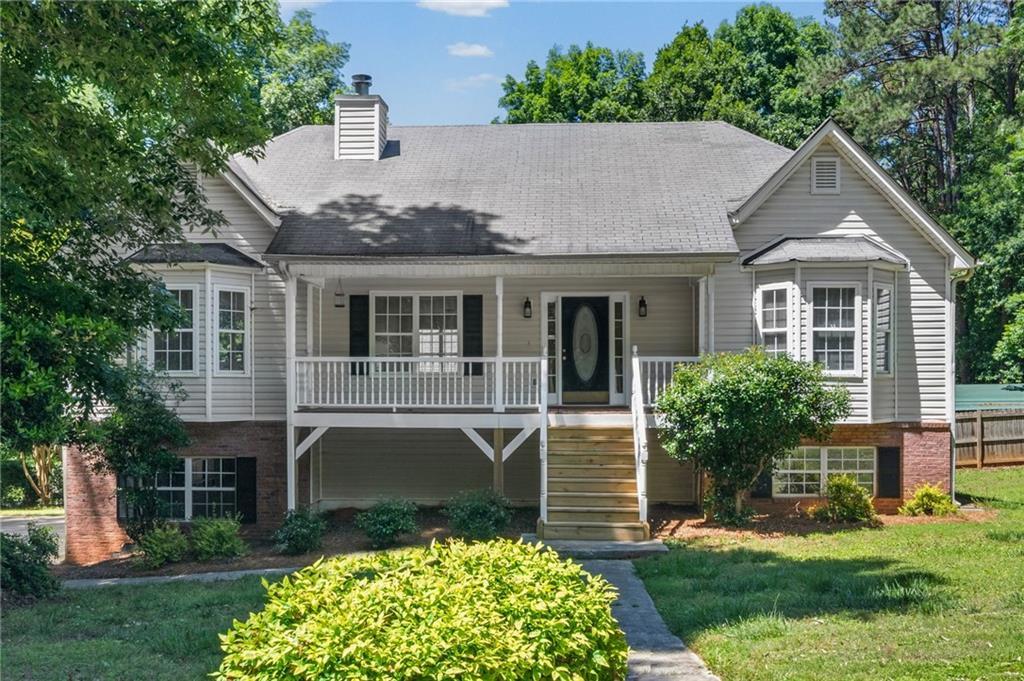 70 Aberdeen Pl., Acworth, GA 30101