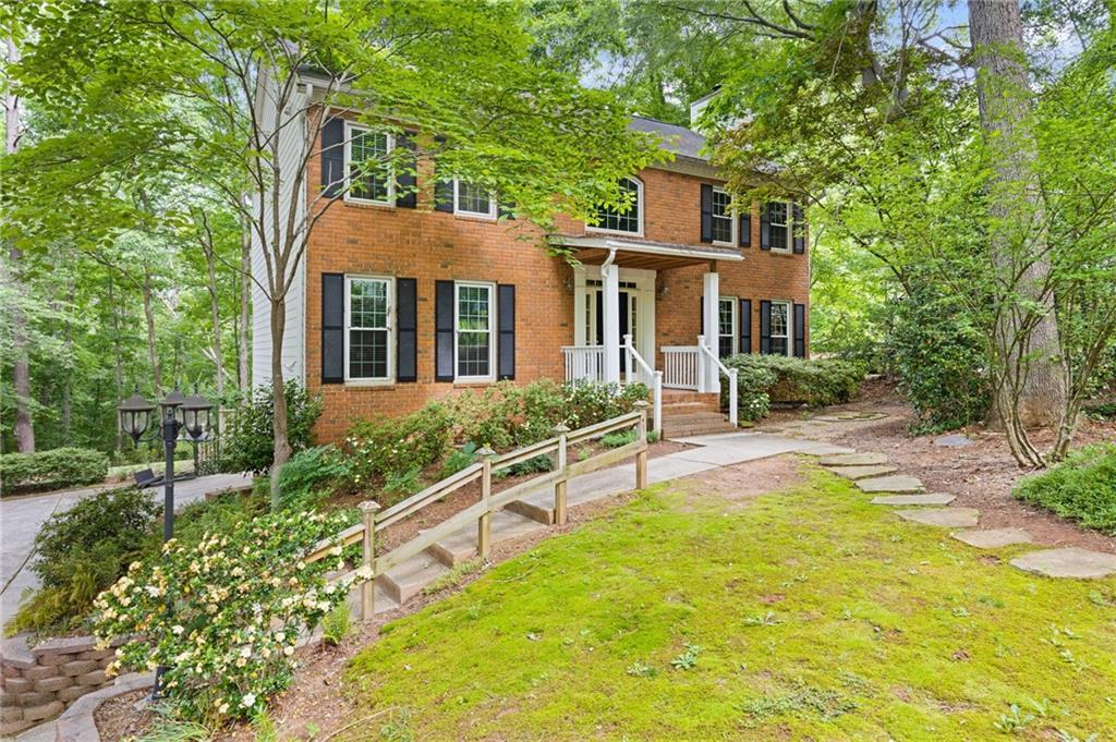 1307 Rivermist Dr., Lilburn, GA 30047