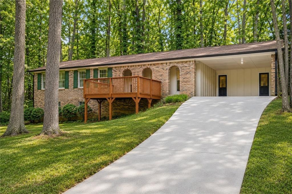 6542 Payton Woods Ln., Tucker, GA 30084