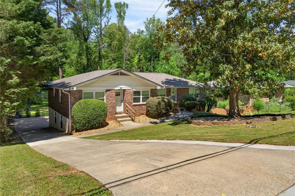 1360 Willivee Dr., Decatur, GA 30033