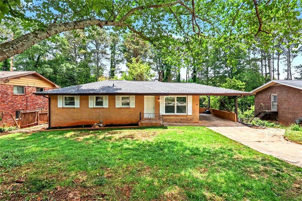 3995 Maxey Hill Dr., Stone Mountain, GA 30083