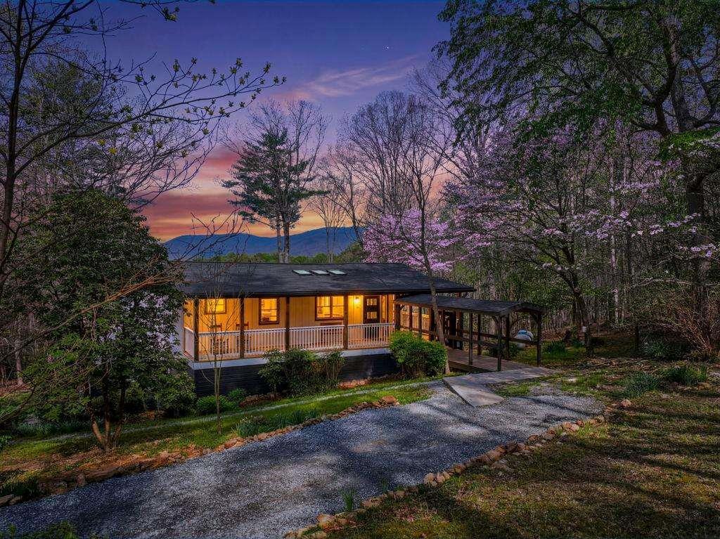 361 Rising Star Rd., Ellijay, GA 30536