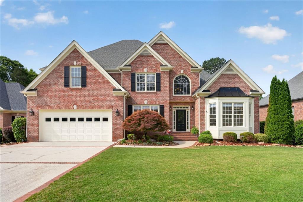 3913 Springtree Ln., Hoschton, GA 30548