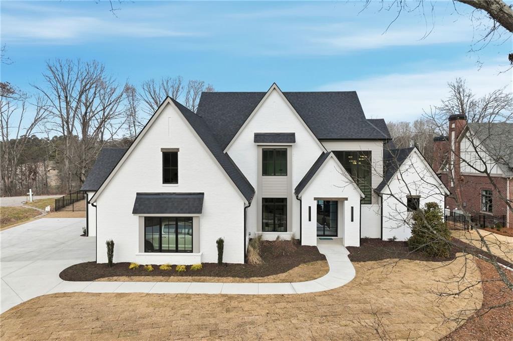 4638A Shirley Rd., Gainesville, GA 30506