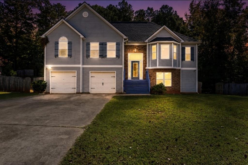 404 Woodcreek, Griffin, GA 30224