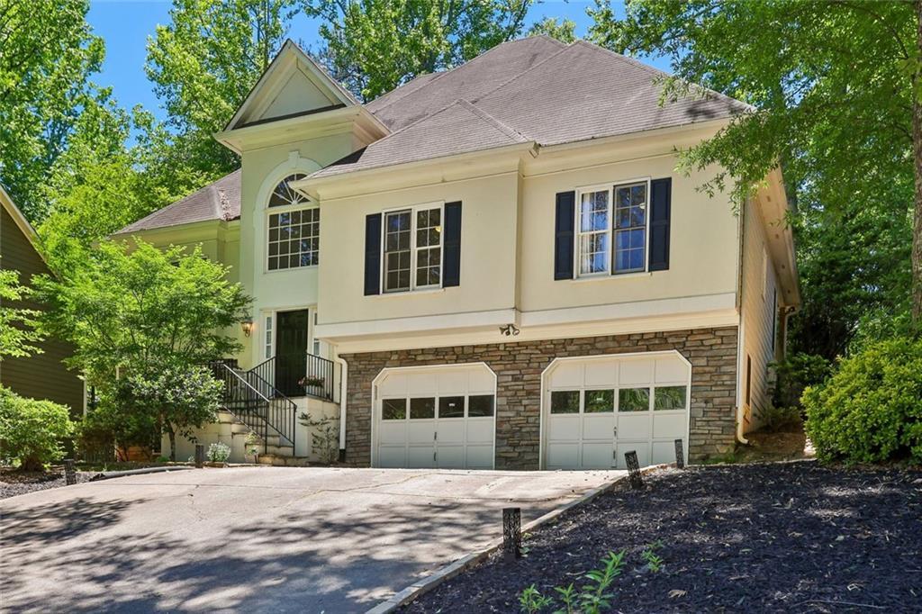 1139 Cool Springs Dr., Kennesaw, GA 30144