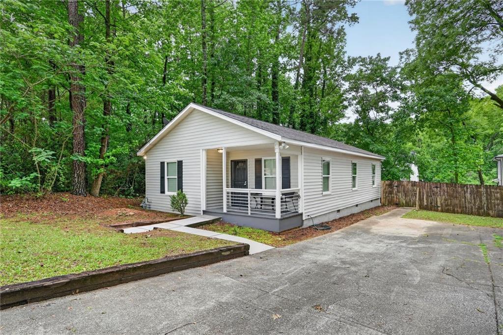 3239 Mchenry Ave., Decatur, GA 30079