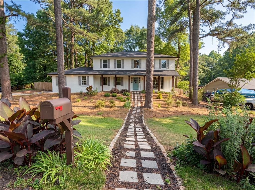 1772 Huntingford Dr., Marietta, GA 30068