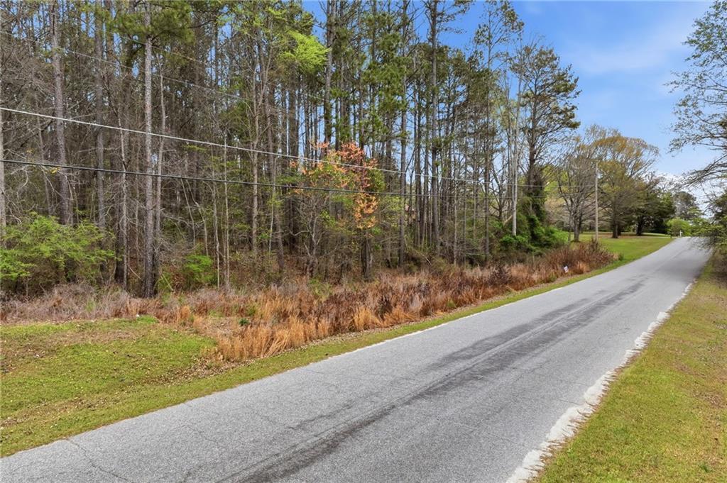 3405 Monica Ln., Conyers, GA 30094