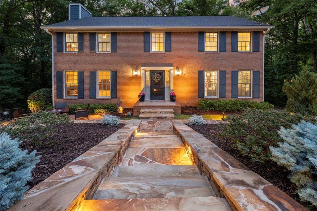 515 Bellfield Ct., Roswell, GA 30076