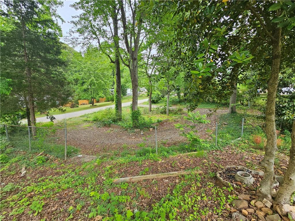 4699 Buckhorn Tr., Acworth, GA 30102