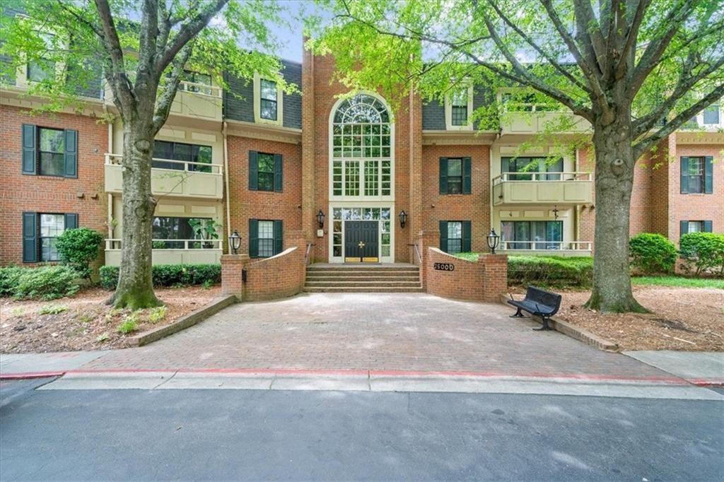 25104 Plantation Dr., Atlanta, GA 30324