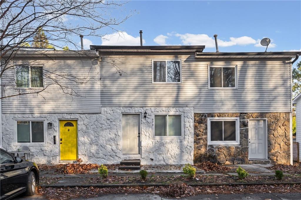 579 Northridge Crossing Dr., Atlanta, GA 30350