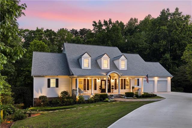 New Homes with Master Bedrooms on the 1st Floor That Attend Mabry Middle School: May 9th to May 15th