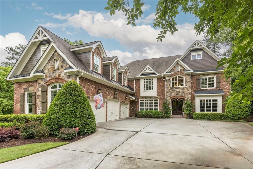 5284 Vernon Springs Tr., Sandy Springs, GA 30327