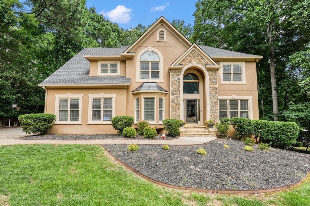 1038 Longwood Dr., Woodstock, GA 30189