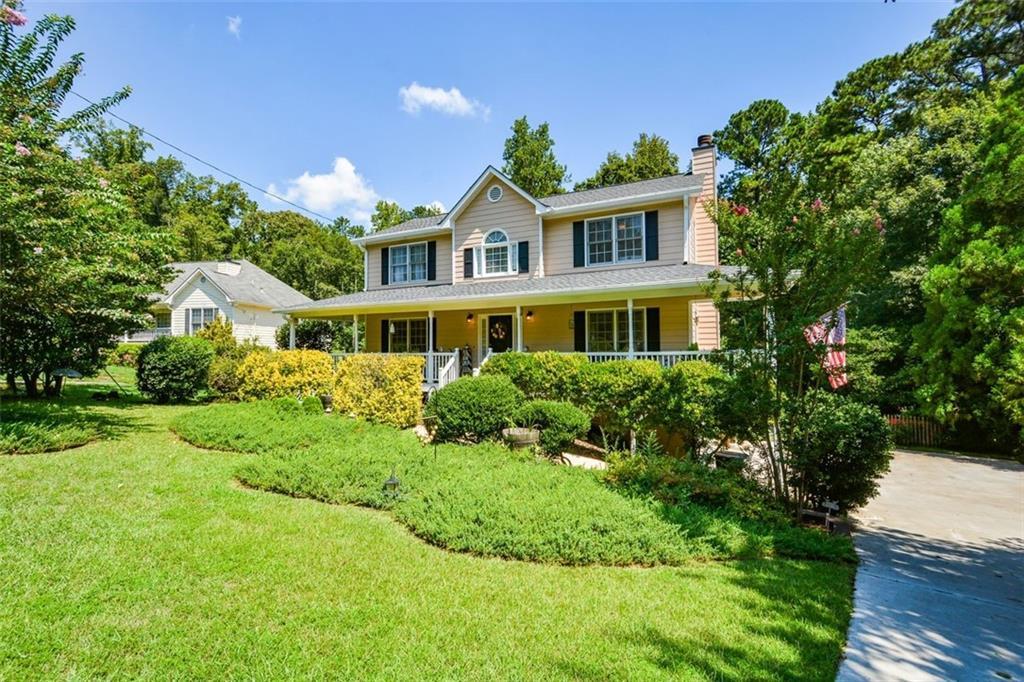 521 Sterling Dr., Powder Springs, GA 30127