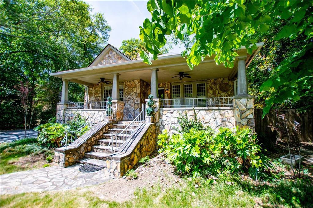 8503 Price Ave., Douglasville, GA 30134