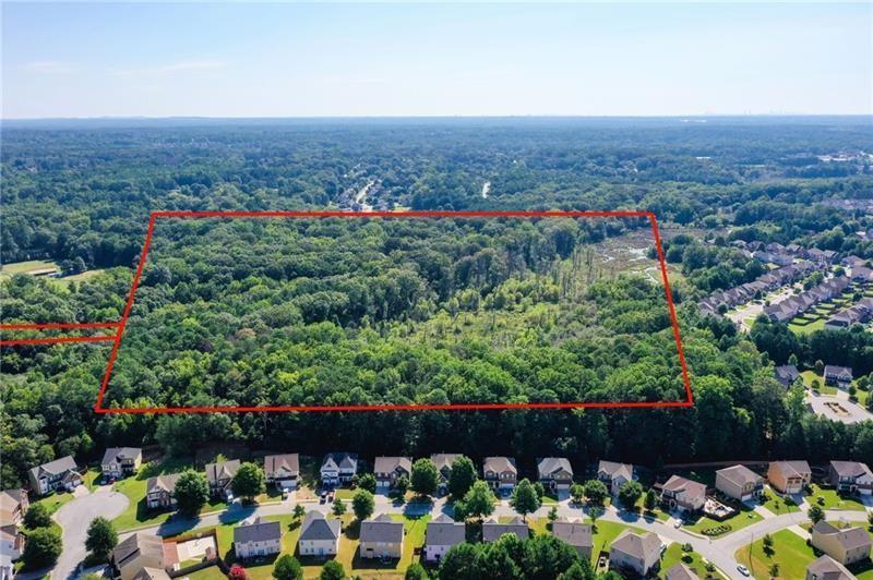 0000 Moon Rd., Powder Springs, GA 30127