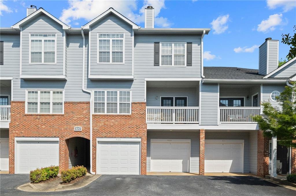 408 Vinings Forest Cir., Smyrna, GA 30080