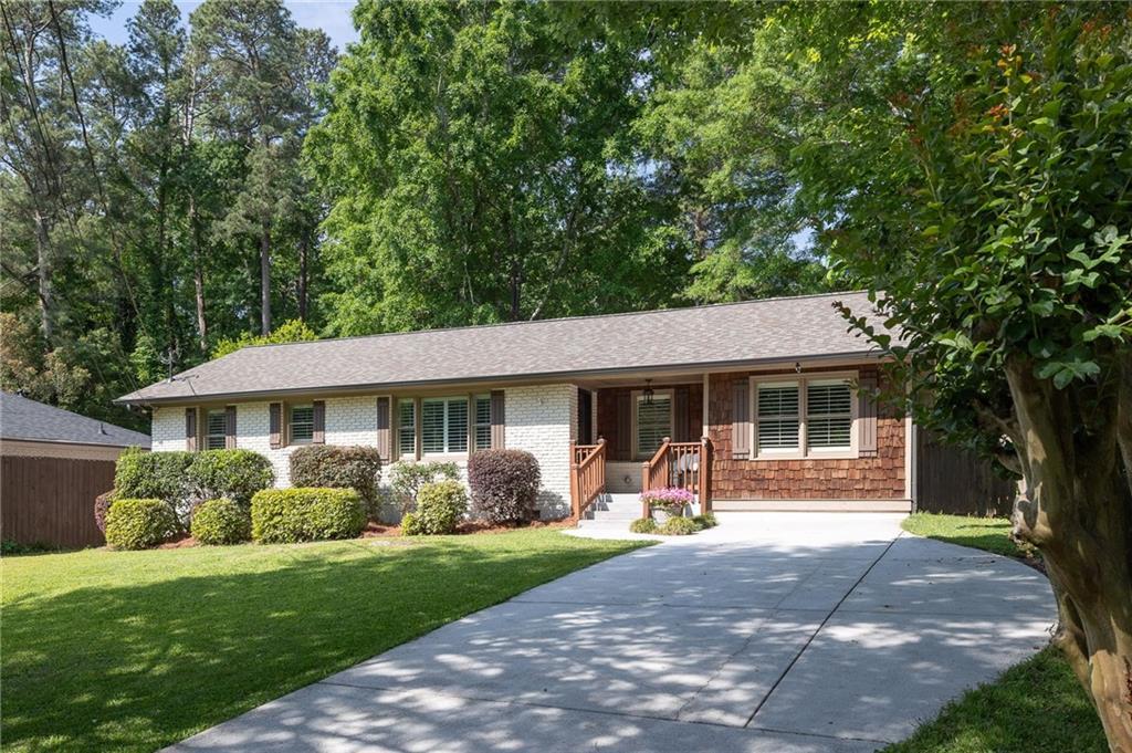 1907 Fairway Cir., Brookhaven, GA 30319