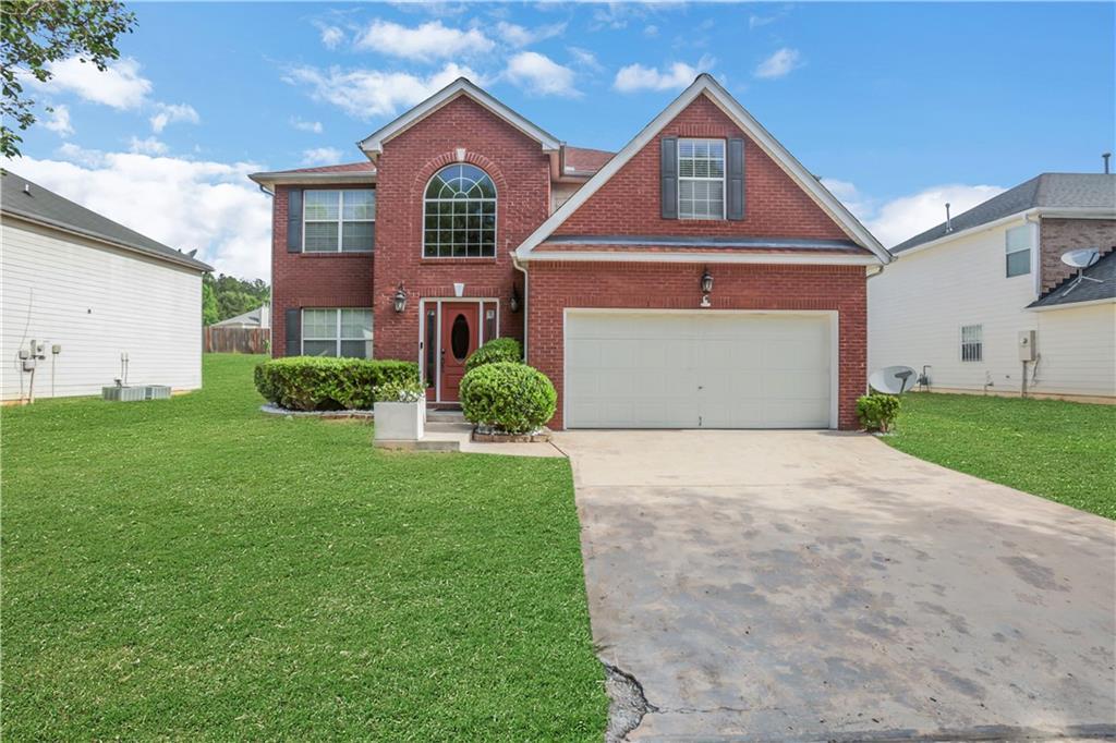 5870 Sunflower Ct., Ellenwood, GA 30294