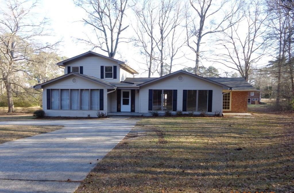 110 Jaybird Ln., Villa Rica, GA 30180