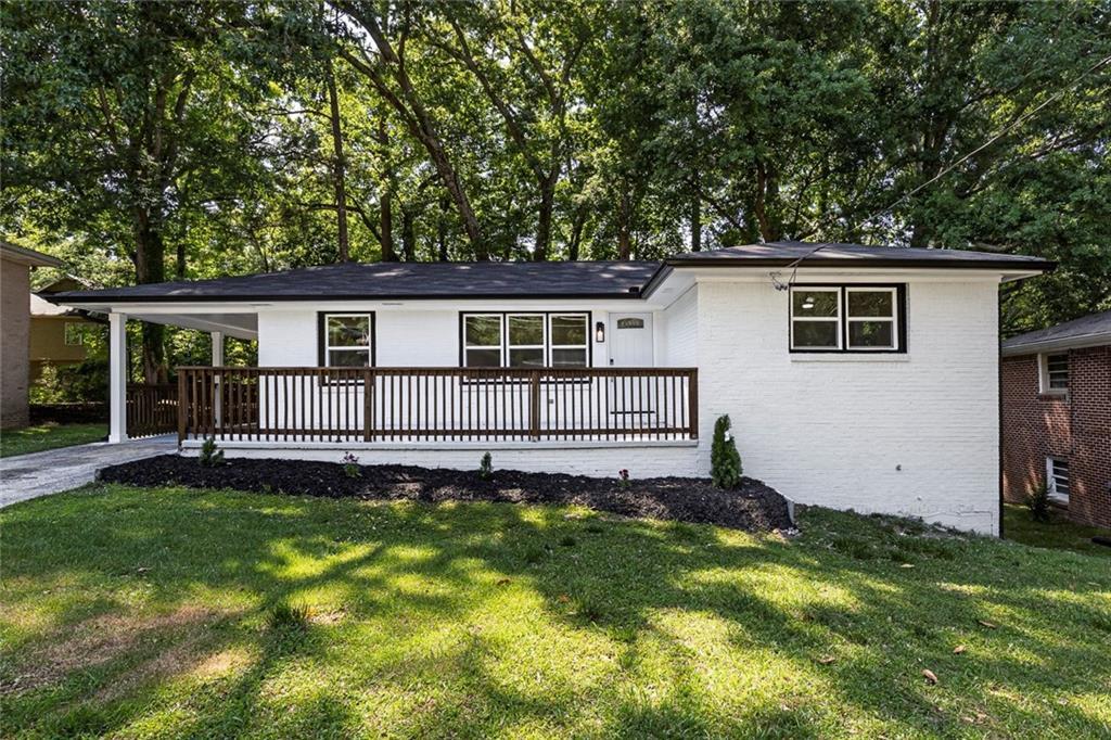 202 Oakcliff Ct., Atlanta, GA 30331