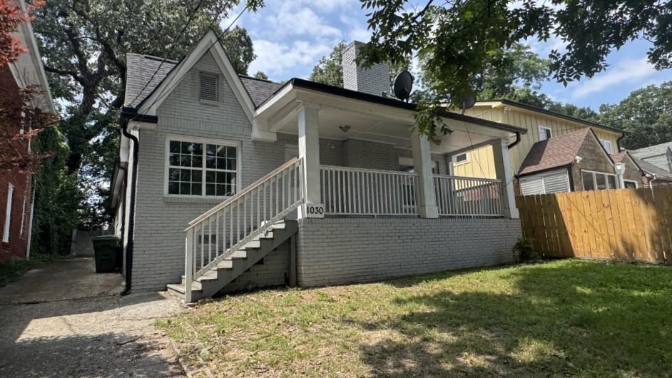 1030 Westmoor Dr., Atlanta, GA 30314