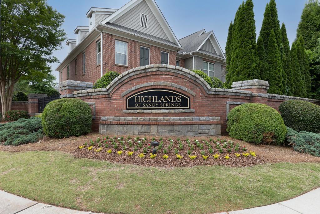 7280 Glisten Ave., Atlanta, GA 30328