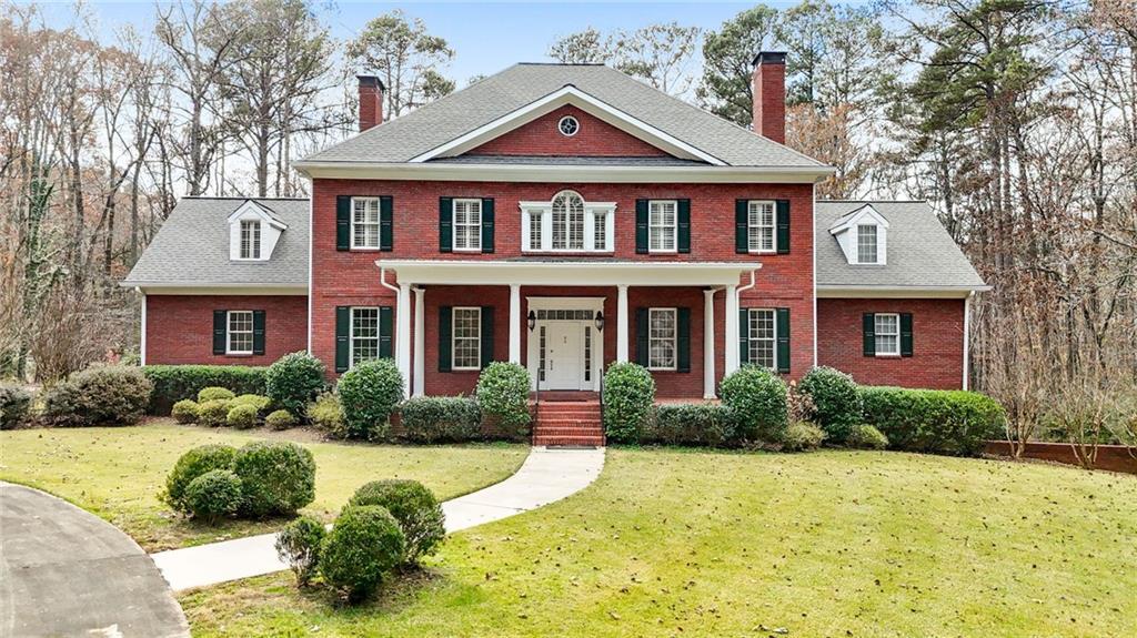 8467 Hearn Rd., Chattahoochee Hills, GA 30268