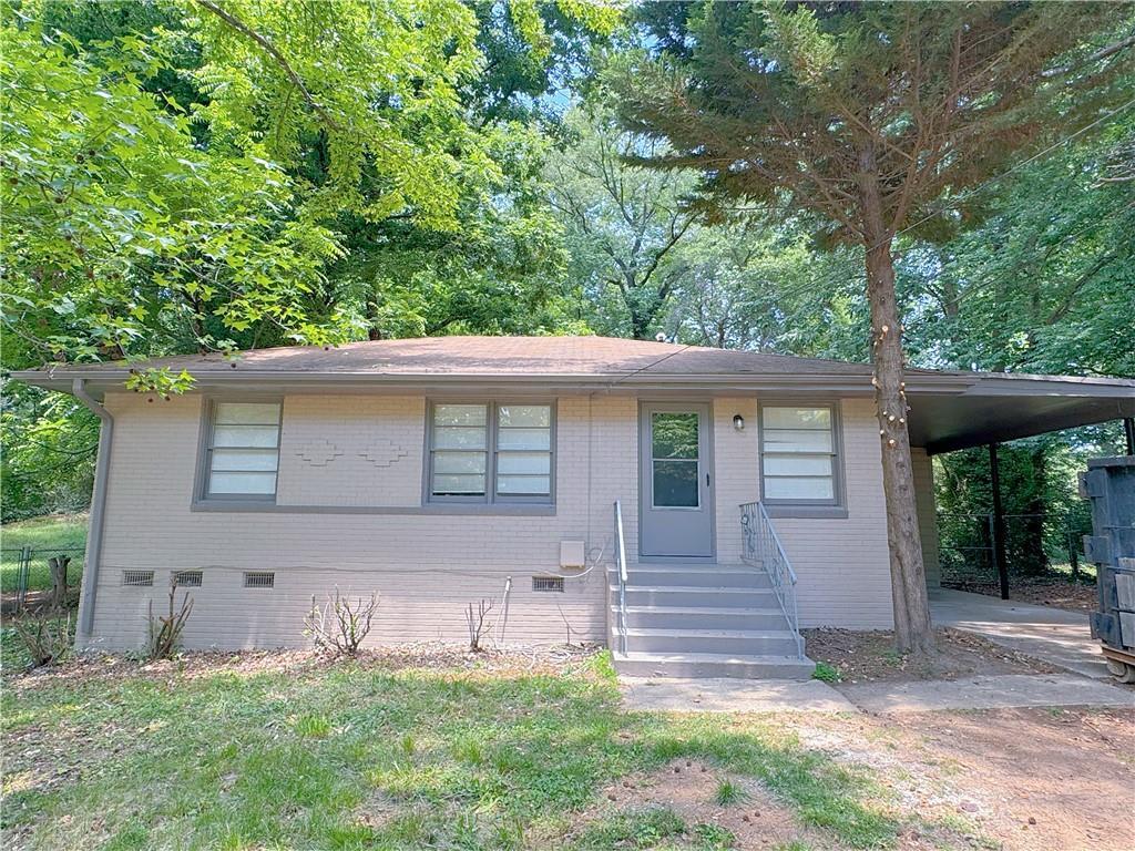 634 Currie Dr., Forest Park, GA 30297