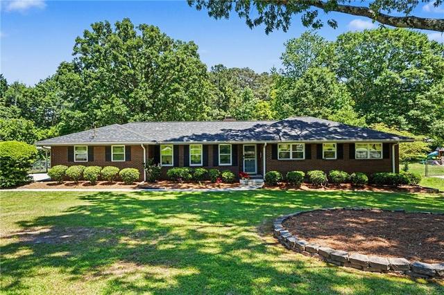 New Homes with Master Bedrooms on the 1st Floor That Attend Grayson High School: May 9th to May 15th