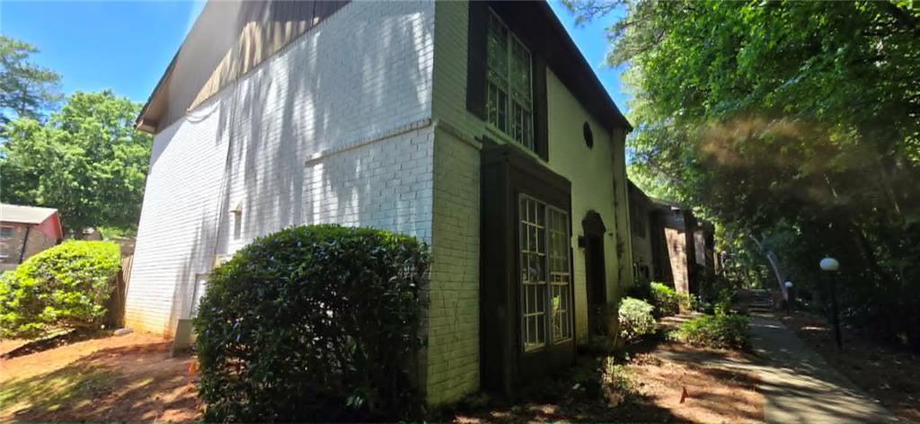 673 Garden Walk Dr., Stone Mountain, GA 30083