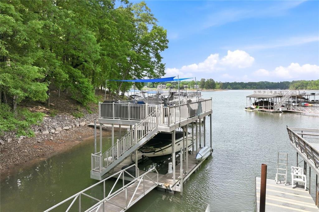 528 Oak Grove Rd., Dawsonville, GA 30534