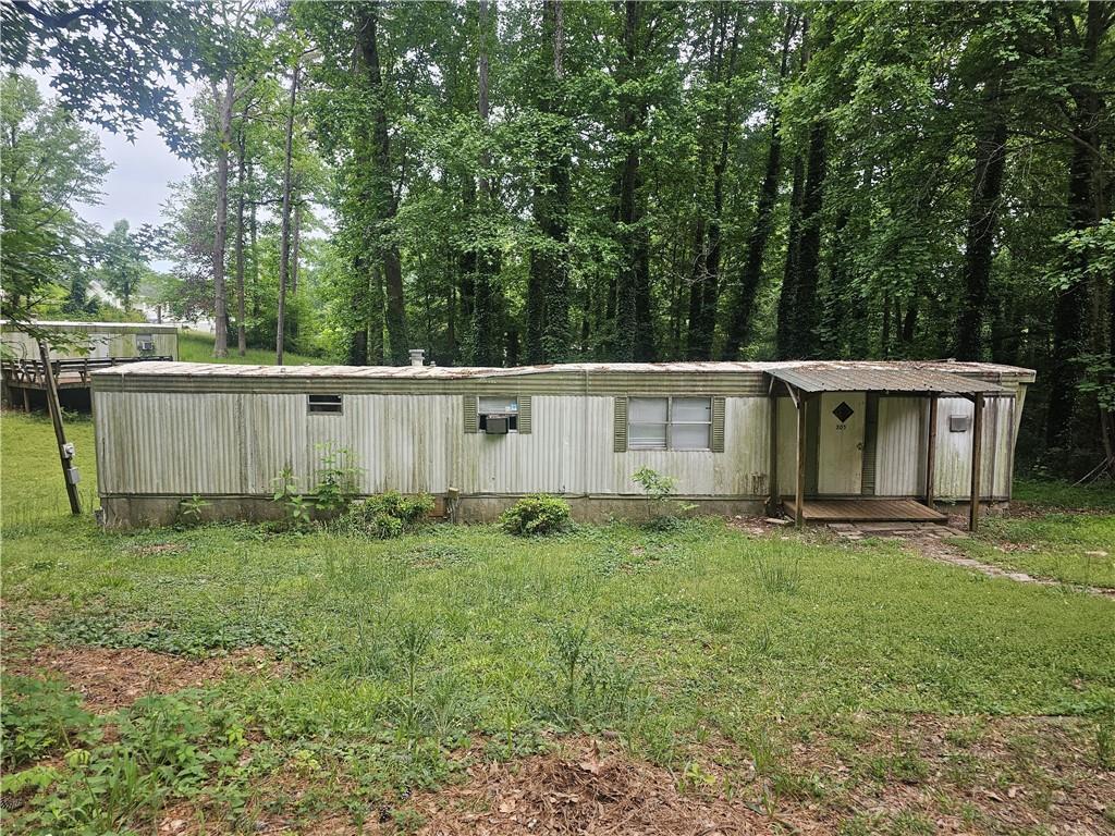 305 Dogwood St., Gainesville, GA 30501