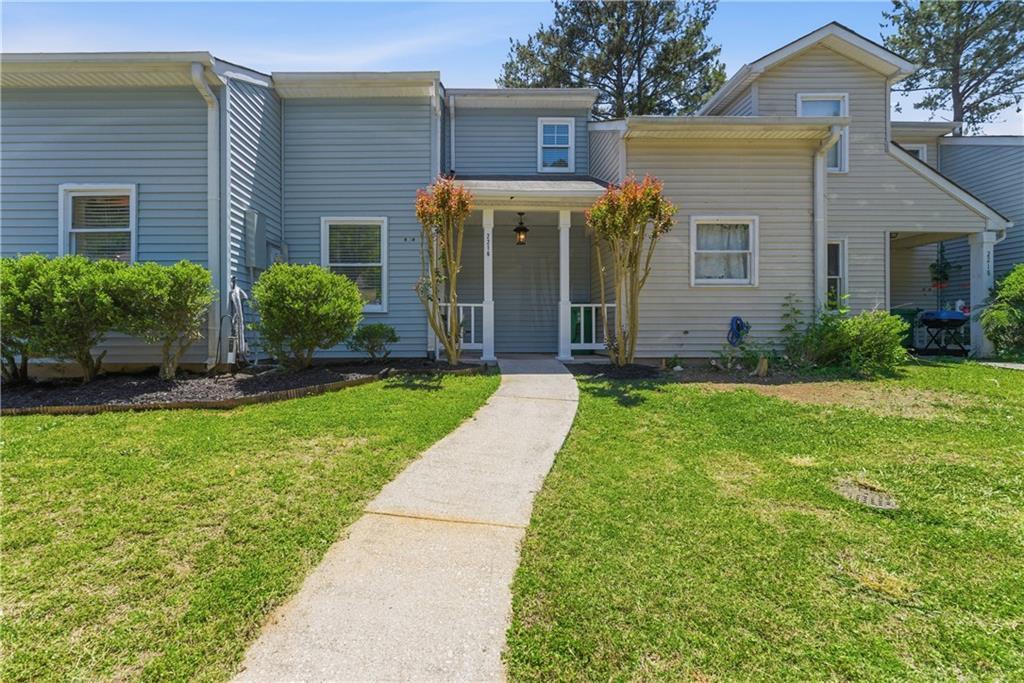 2216 Wellington Cir., Lithonia, GA 30058