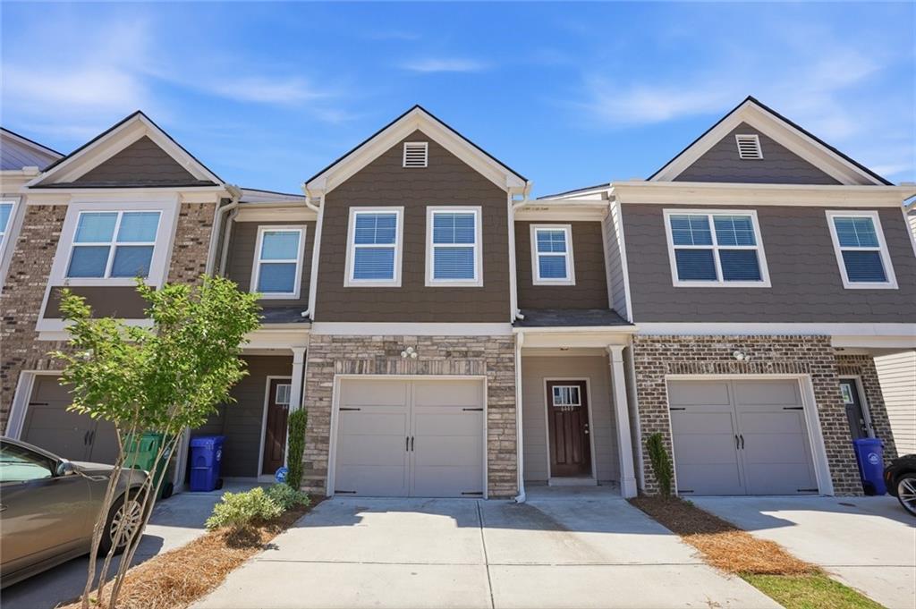 6449 Scudders Dr., Lithonia, GA 30058
