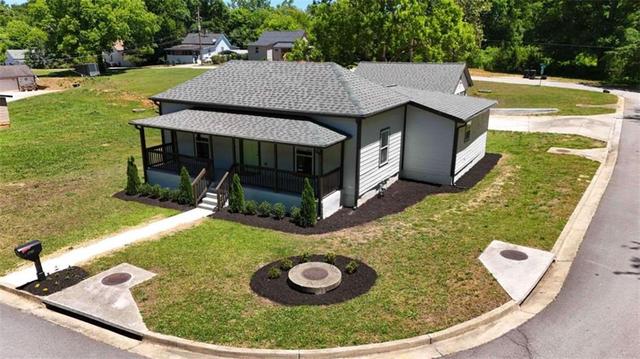 New Homes with Master Bedrooms on the 1st Floor That Attend Rockdale County High School: May 9th to May 15th
