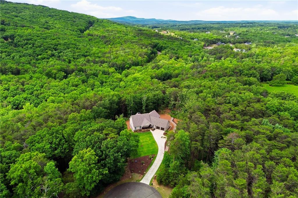 121 Westwind Ct., Jasper, GA 30143