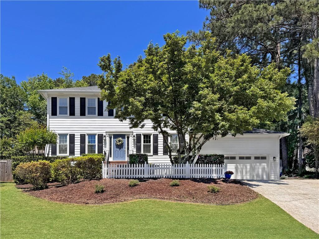 530 Woodline Ct., Roswell, GA 30076