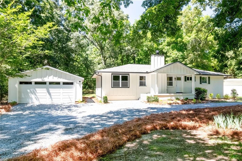 45 E Rocky St., White, GA 30184