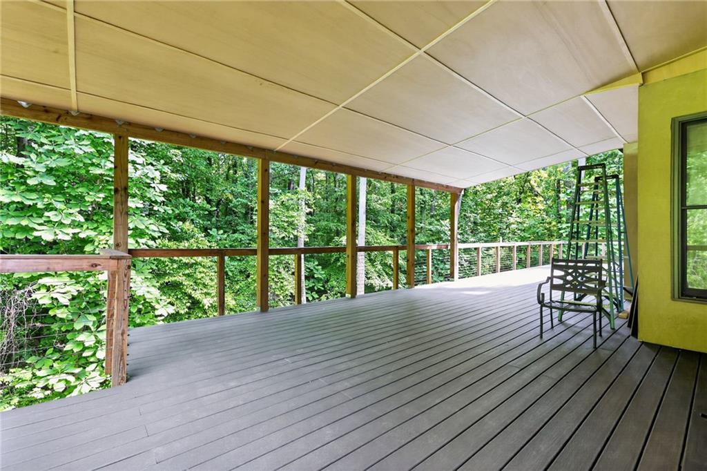 320 Waverly Hall Cir., Roswell, GA 30075