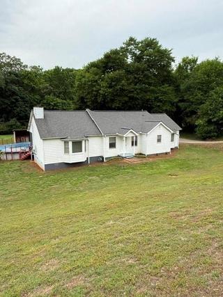 New Foreclosures & Short Sales That Attend Avery Elementary School: May 11th to May 17th