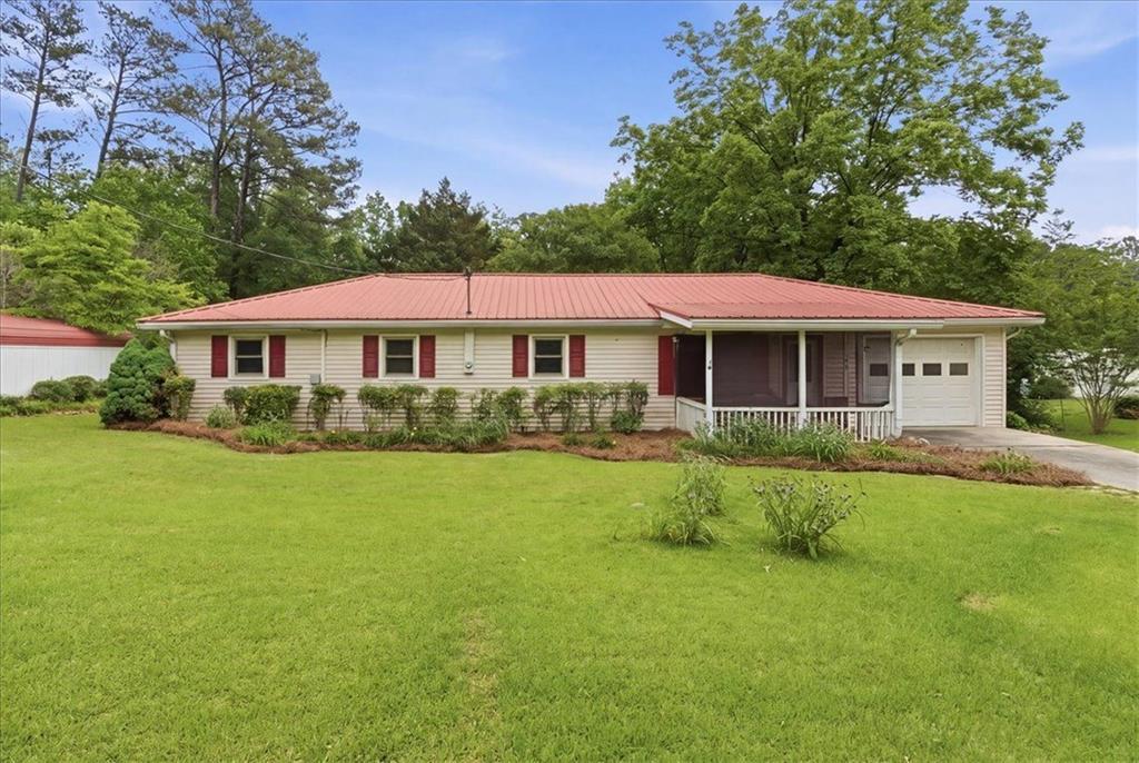198 Floral Dr., Cartersville, GA 30121