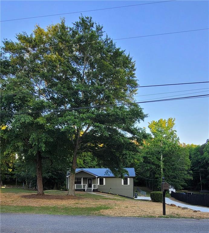1625 Peachtree Cir., Lawrenceville, GA 30043