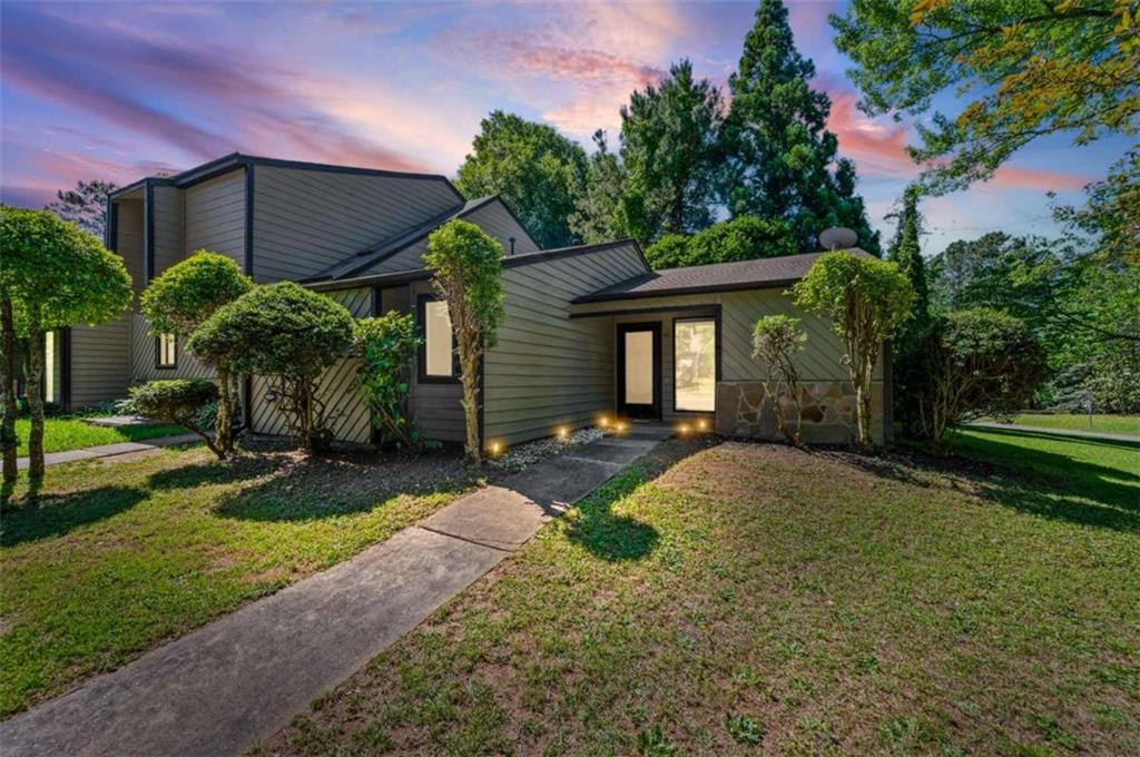 260 Toweridge Dr., Marietta, GA 30064