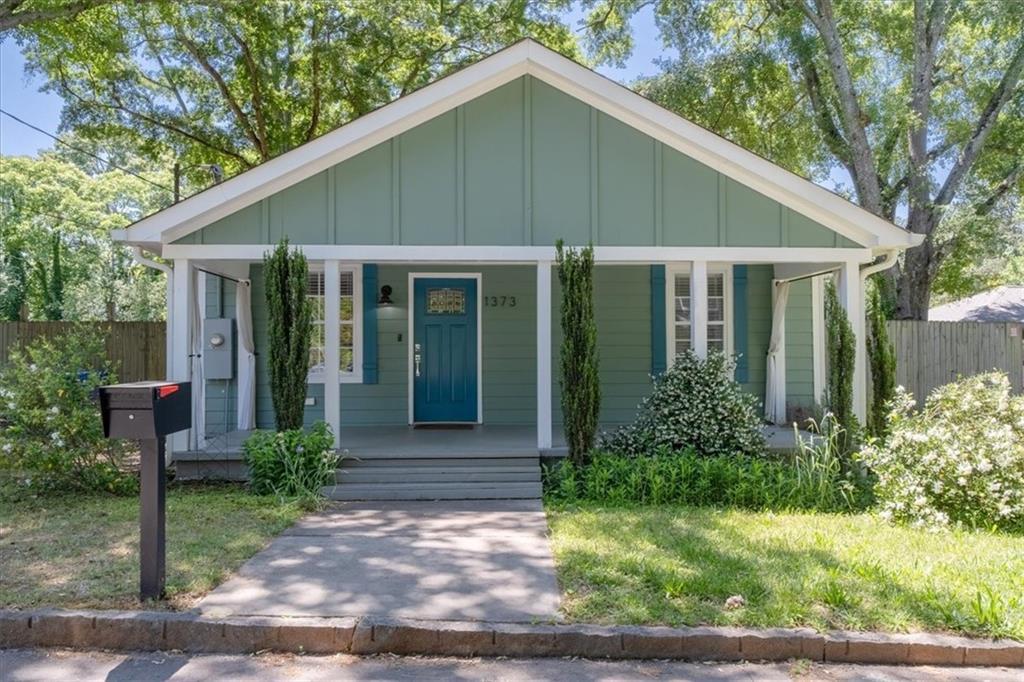 1373 Orange Blossom Ter., Atlanta, GA 30316